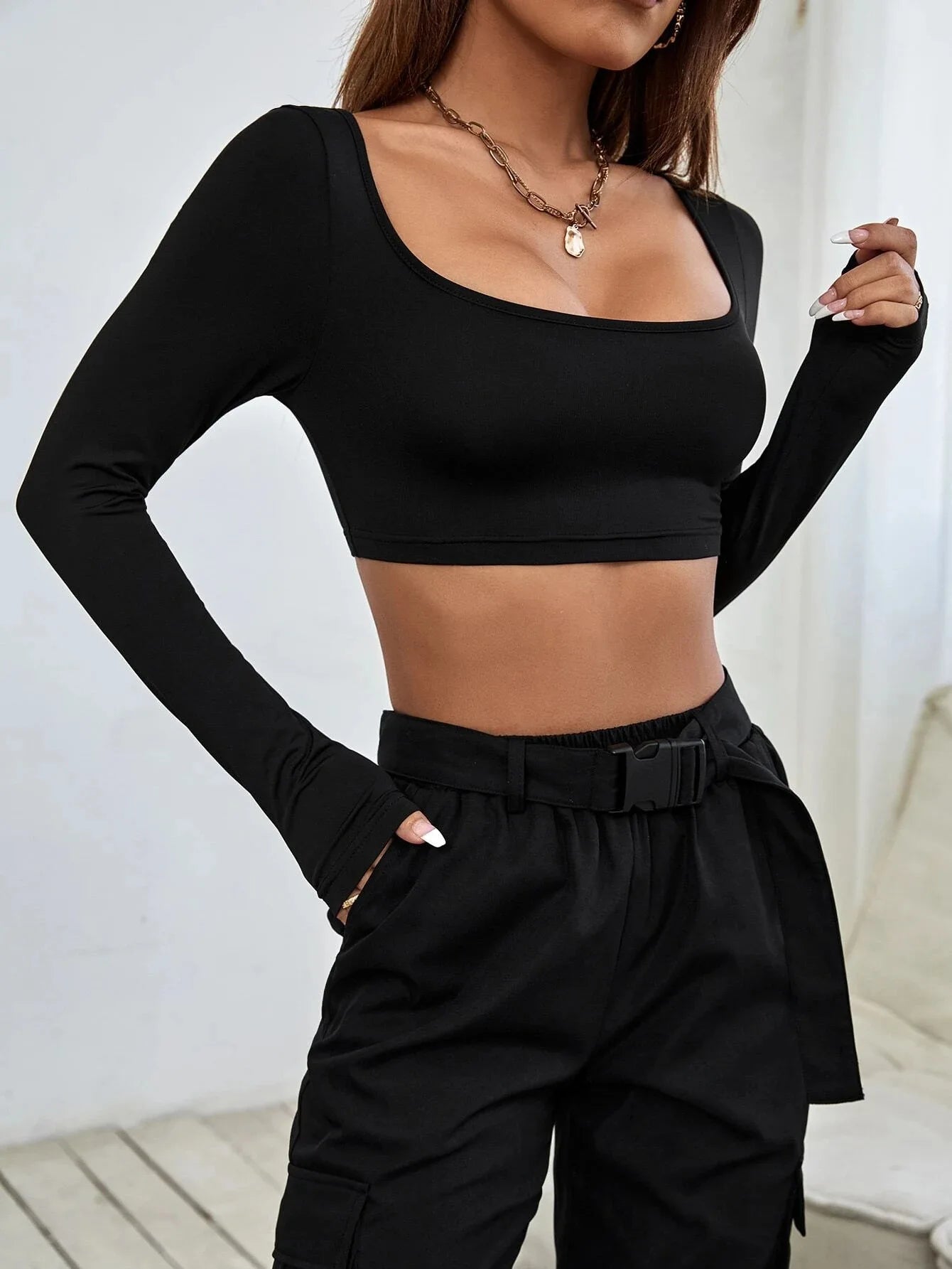 Velarve Women's Square-Neck Long Sleeve Crop Top, Fitted